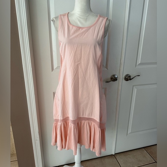 Anthro Daily Practice Hill Up Tiered High-
Low Midi Dress. Size M. MSRP $110 - Picture 9 of 17